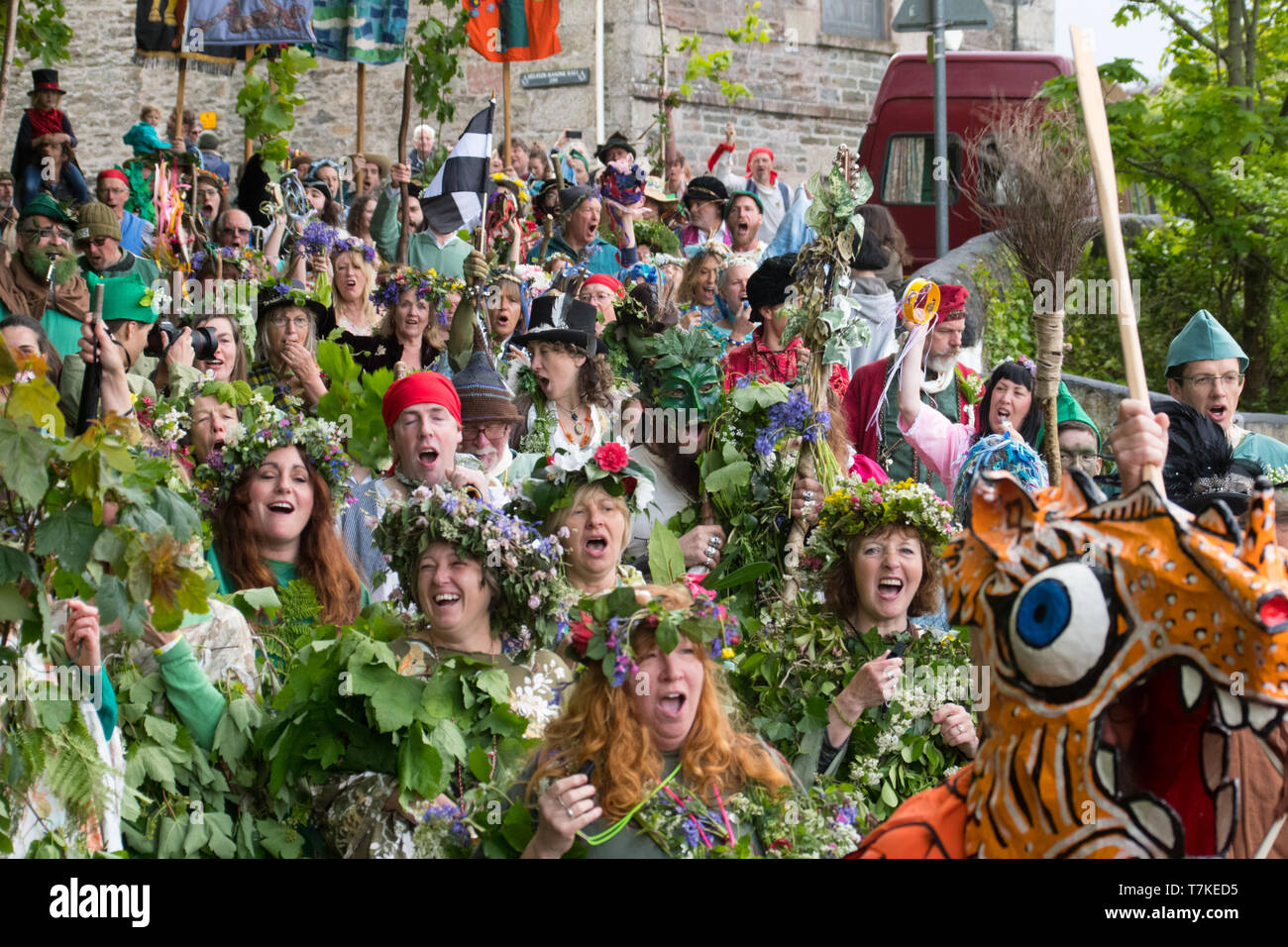 Helston, Cornwall, UK. 8th May 2019. Helston Flora day annual spring festival. Seen here the participants of the 'Hal-An-Tow'. From Robin Hood and Little John, St George & the Dragon, St Michael & the Devil to the Spaniards of Mousehole, all reinact the battles of `good defeating evil`to `drive out the old and welcome in the new`. Credit Simon Maycock / Alamy Live News. Stock Photo